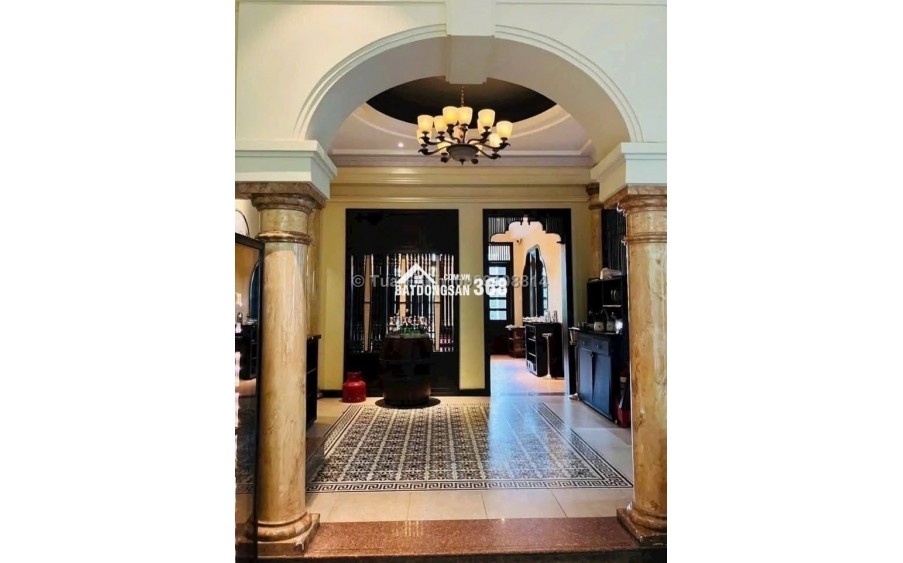 Bán Siêu Phẩm VILLA mặt tiền Xuân Thủy, Thảo Điền, Q.2. DT: 897m2, Sổ Đỏ. Giá: 405 tỷ. LH: 0909108814